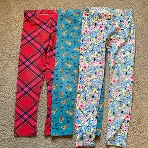 3 pairs of girls 7/8 leggings. Gently used condition.
